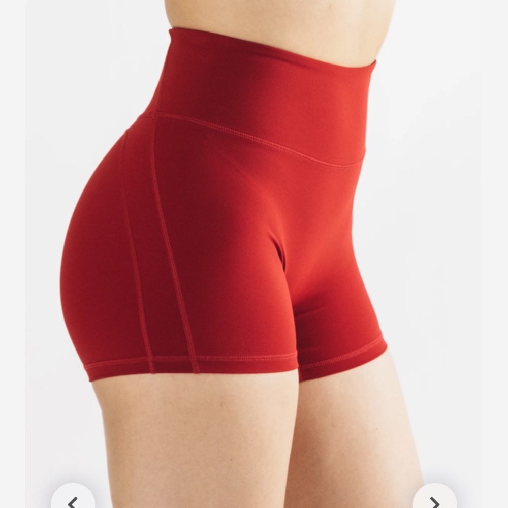 COPY - Alphalete Surge Short XS